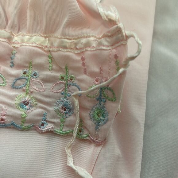 Vintage Sheer Pink Embroidered Spring Floral Sexy Robe - Picture 7 of 16